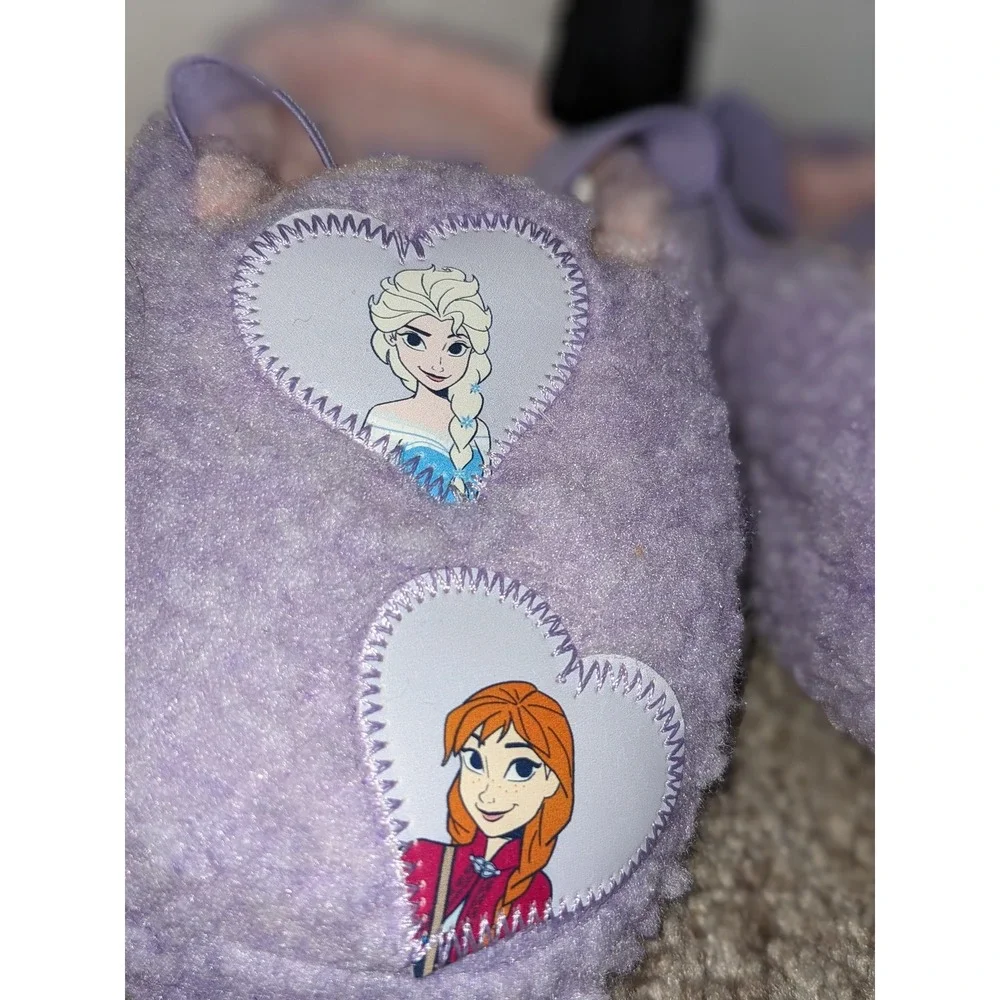 Disney Frozen Slippers Anna Elsa Plush Purple‎ Kids Size 7/8 NWT